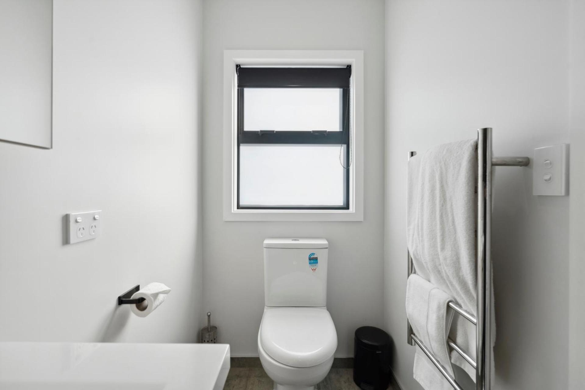 Regent Sanctuary - Martinborough Holiday Home Bagian luar foto