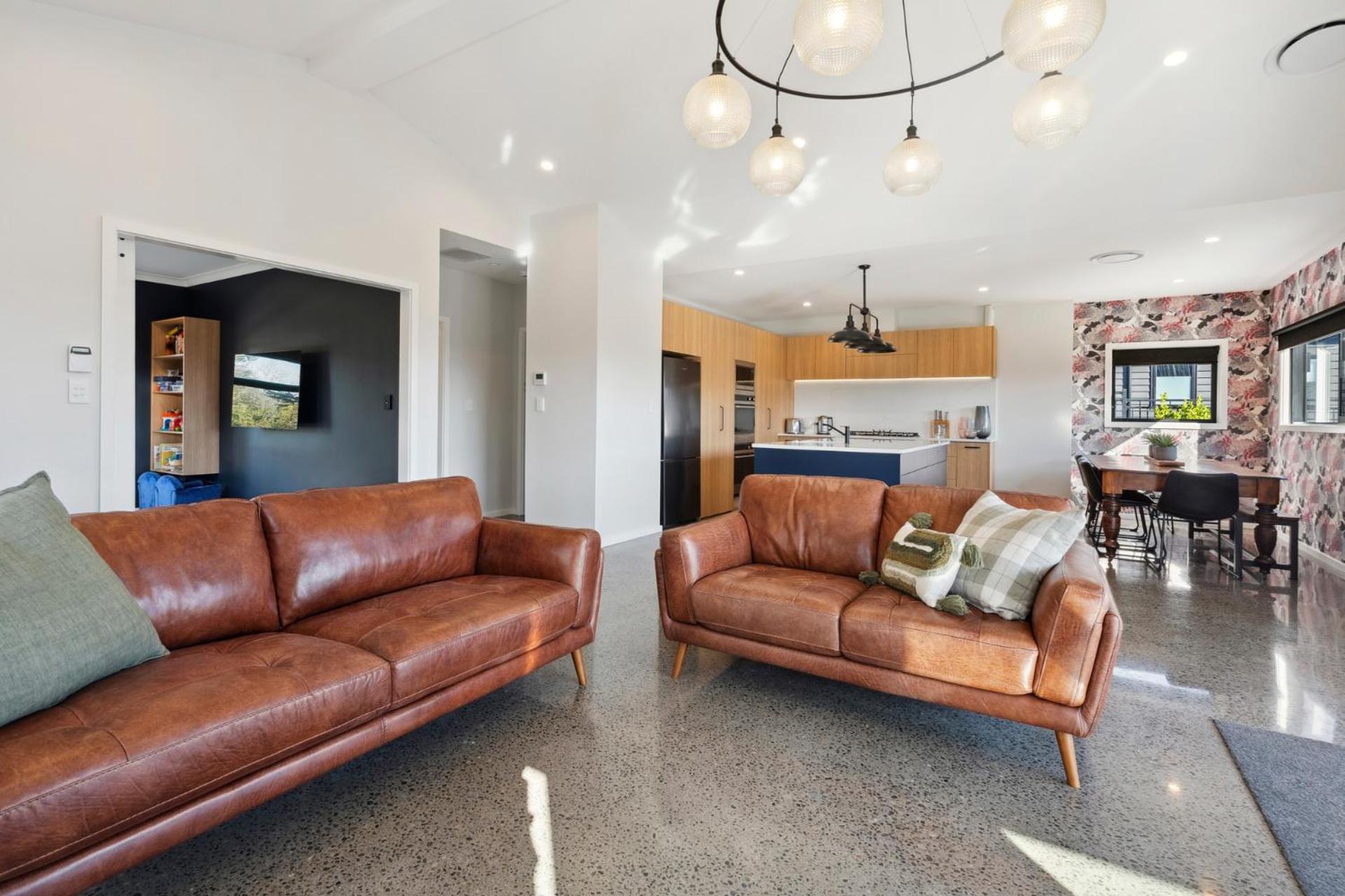 Regent Sanctuary - Martinborough Holiday Home Bagian luar foto